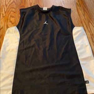 Men’s Medium Jordan Sleeveless Shirt Jersey